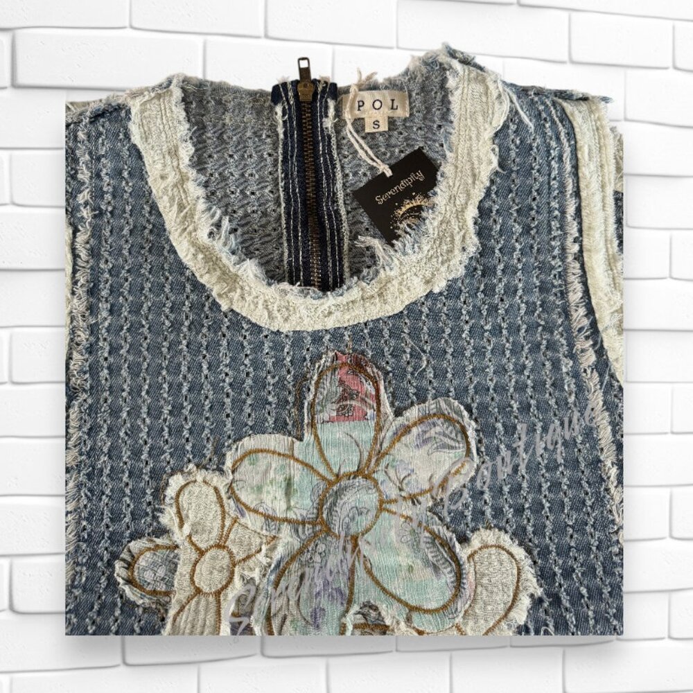LAST ONE POL Denim 70s Boho Baby Flower Patchwork Frayed Edge Denim Jean Top - Picture 6 of 9